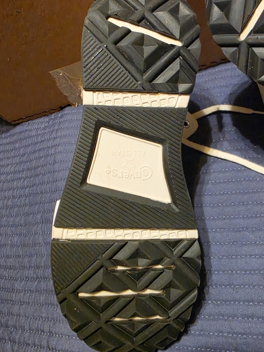 Converse Chuck Taylor All Star High Top Sneakers in Cream - Picture 7 of 8